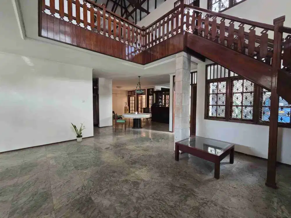 Rumah Kemang Bisa Kantor