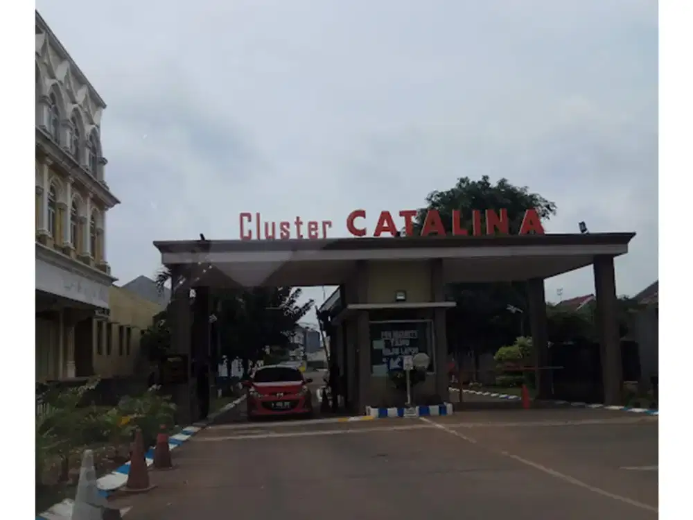 DIJUAL RUMAH RENOVASI CATALINA, GADING SERPONG
