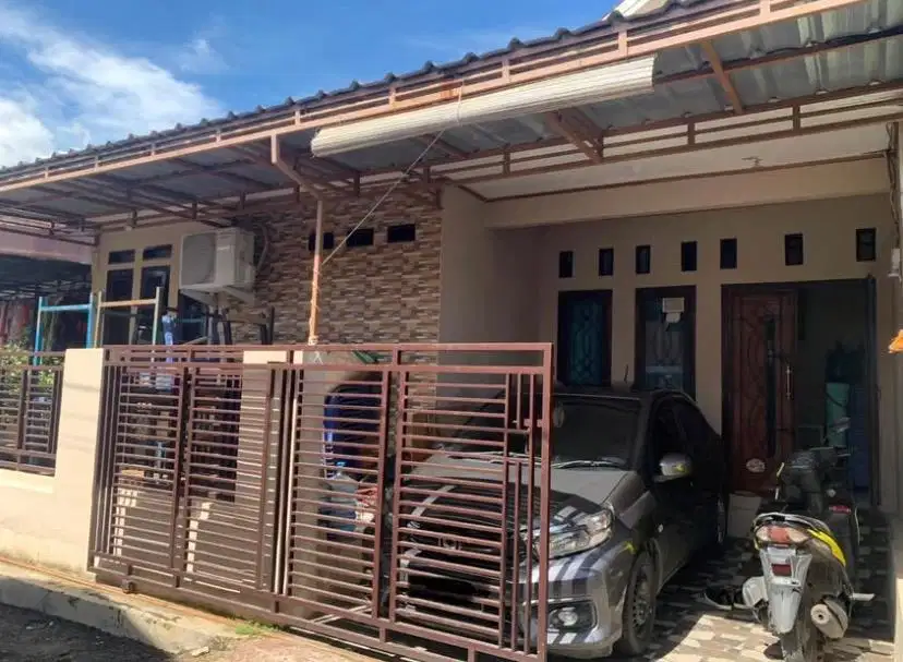 DIJUAL MURAH RUMAH 2 LANTAI ( 5 KT 2 KM)