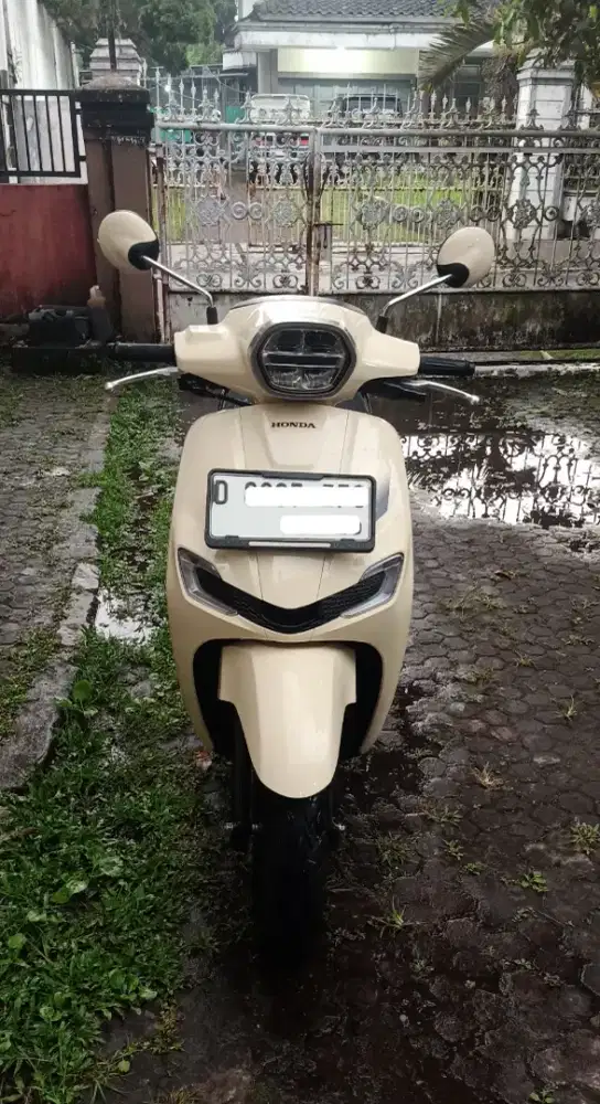 Honda stylo CBS 2024
