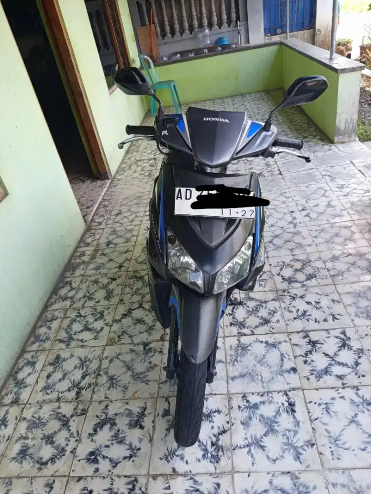 Vario 2012 atas nama