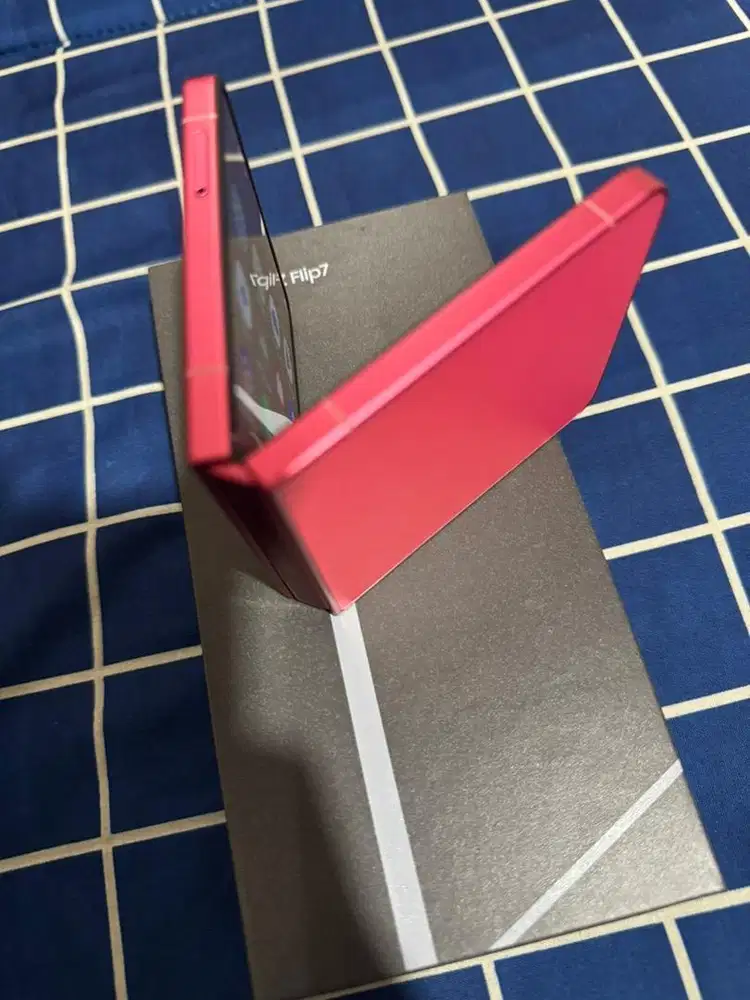 Samsung Flip 7 12/256