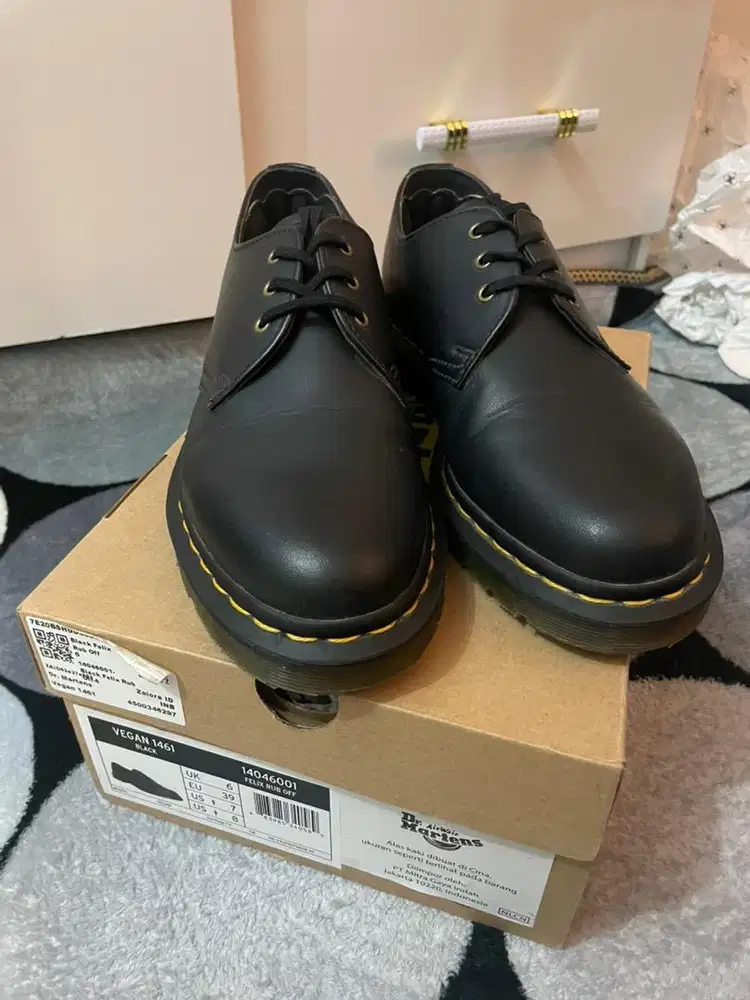Dr Martens (Docmart) 1461 Vegan Size 39