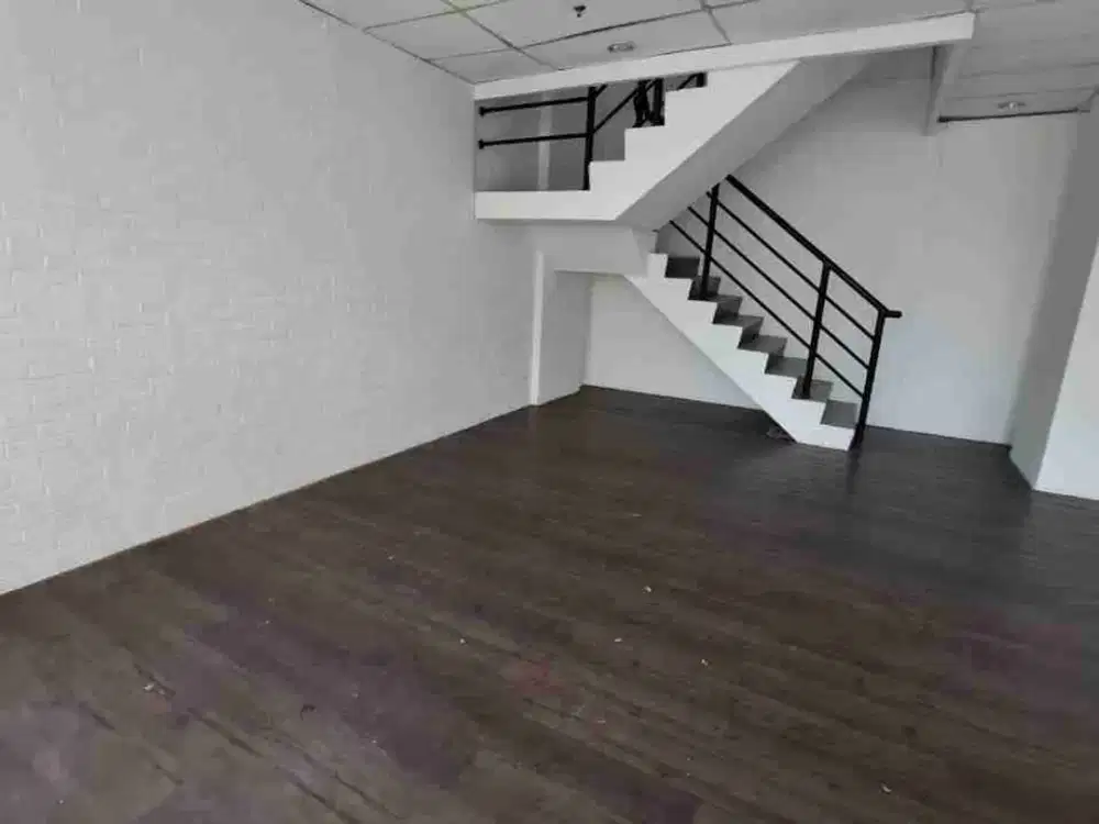 Disewakan Ruko 2 lantai di Apartemen Menteng Square Jakpus