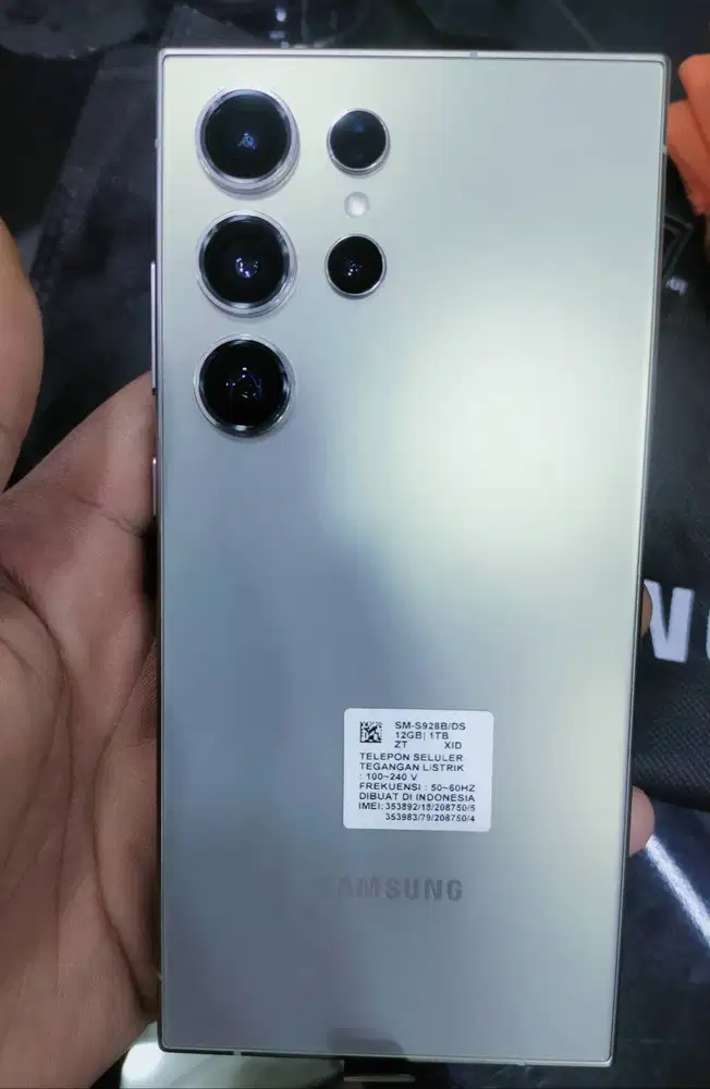 samsung s24 ultra 12/1TB kondisi baru buka bok aja