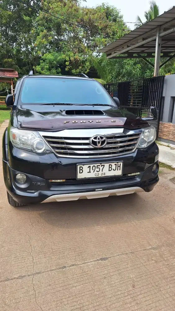 Toyota Fortuner vnt TRD metic diesel 2012