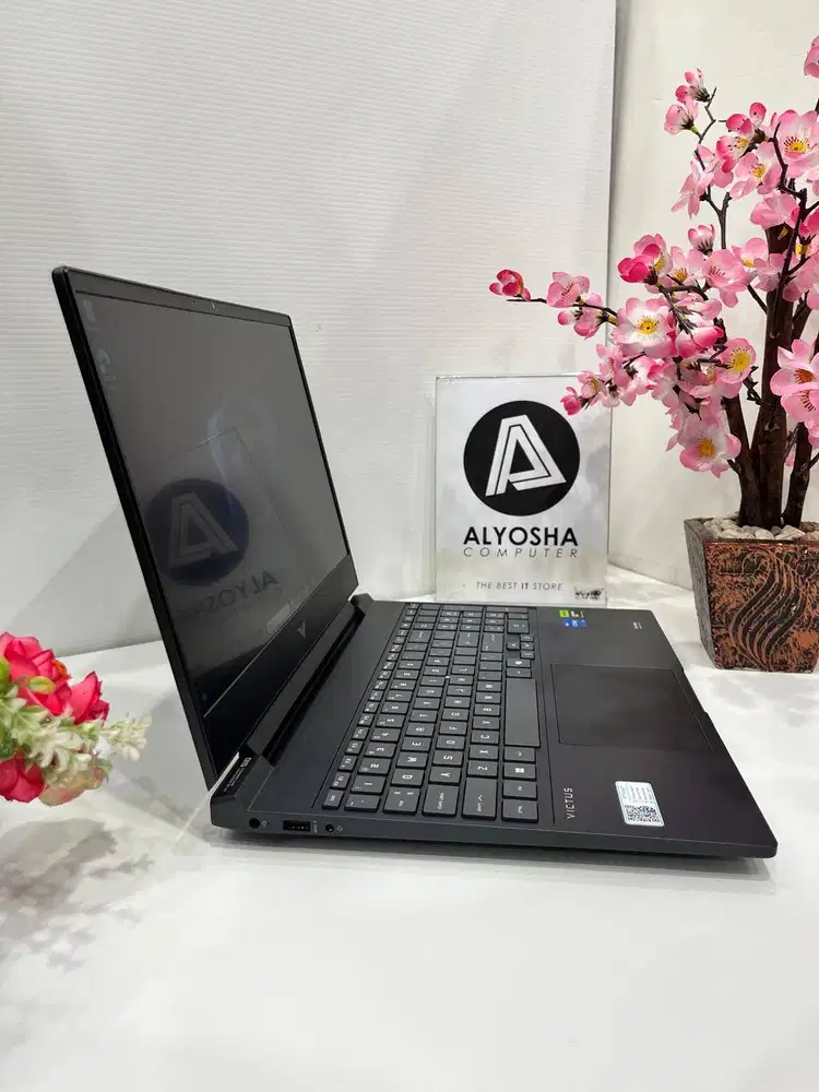 Laptop Gaming HP Victus 15 fa2717TX Core i5 13420H 16GB 512GB RTX4050