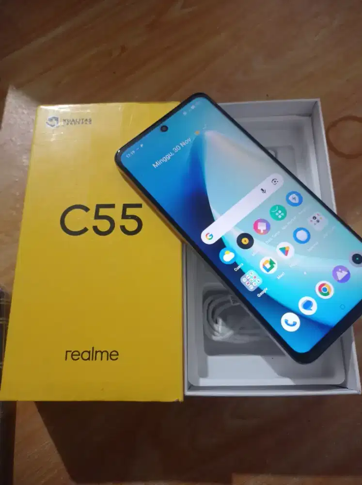 Realmy c55 nfc 8/256