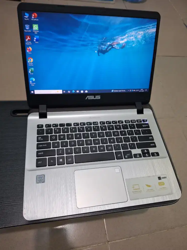 Bismillah dijual laptop asus slim core i3 ram 8gb siap pakai