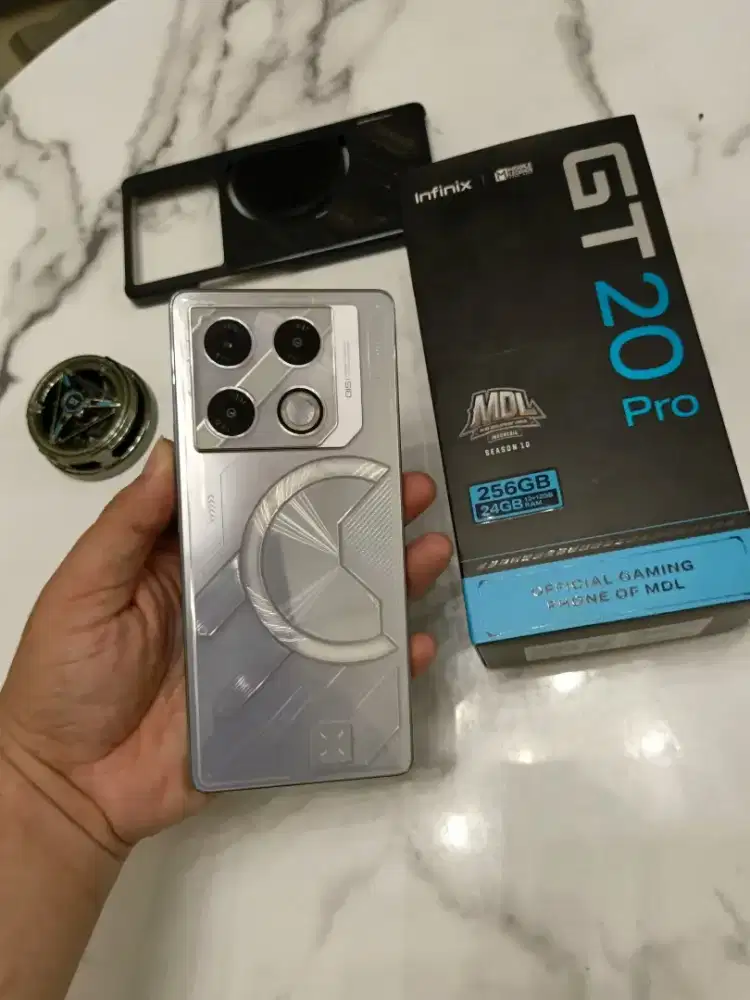 Infinix gt 20 Pro 12+12GB / 256GB