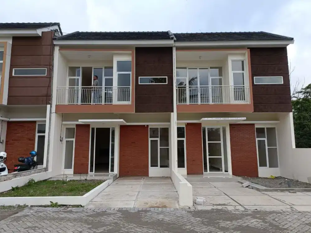 villa siap jalan dekat kota batu dan kota malang