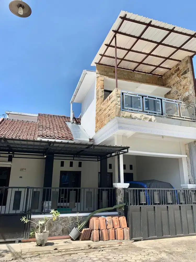 Dikontrakkan rumah 2 lantai