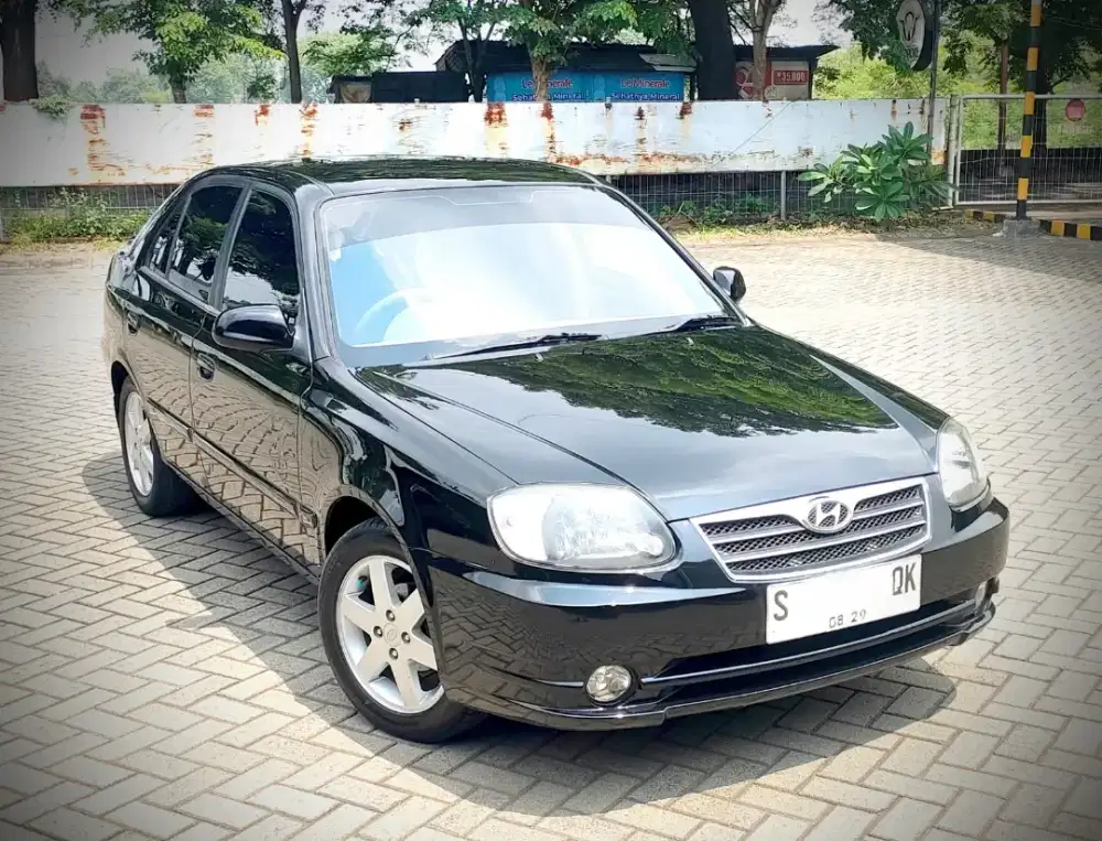 Hyundai Avega 2010 M/T Istimewa