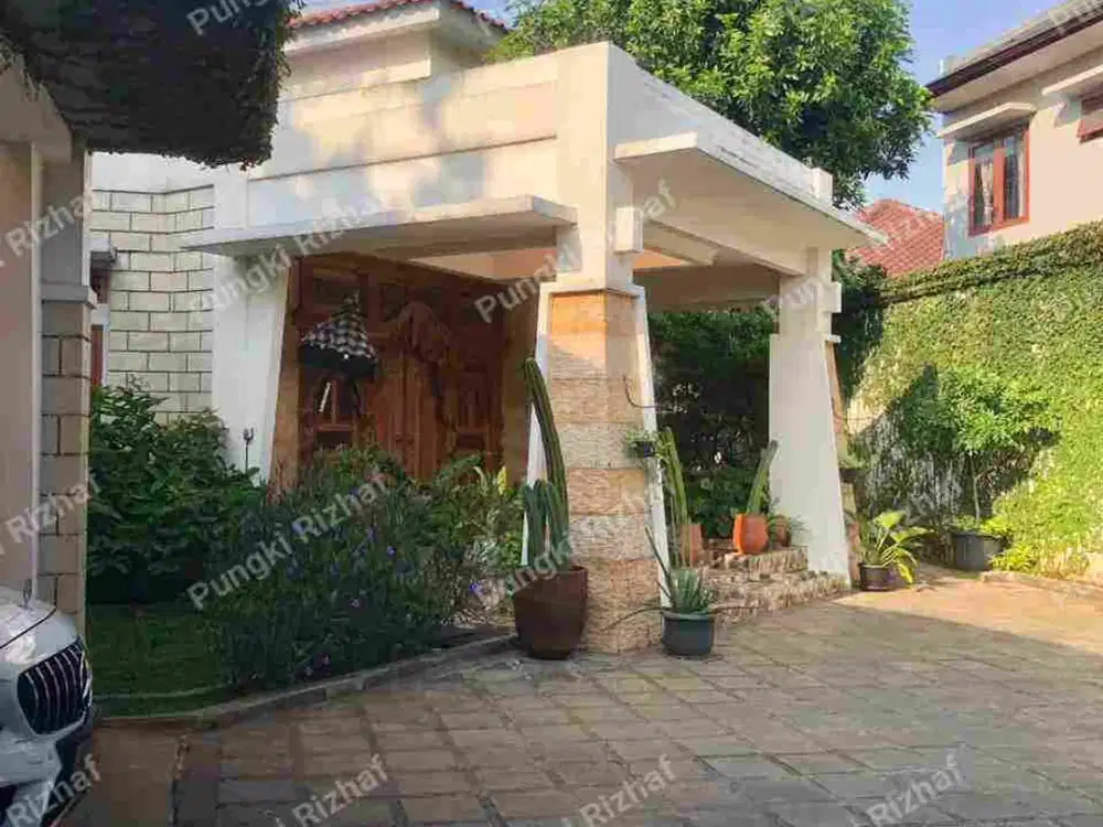 Dijual rumah cantik nuansa resort Bali
diKebagusan Jagakarsa Jak-Sel