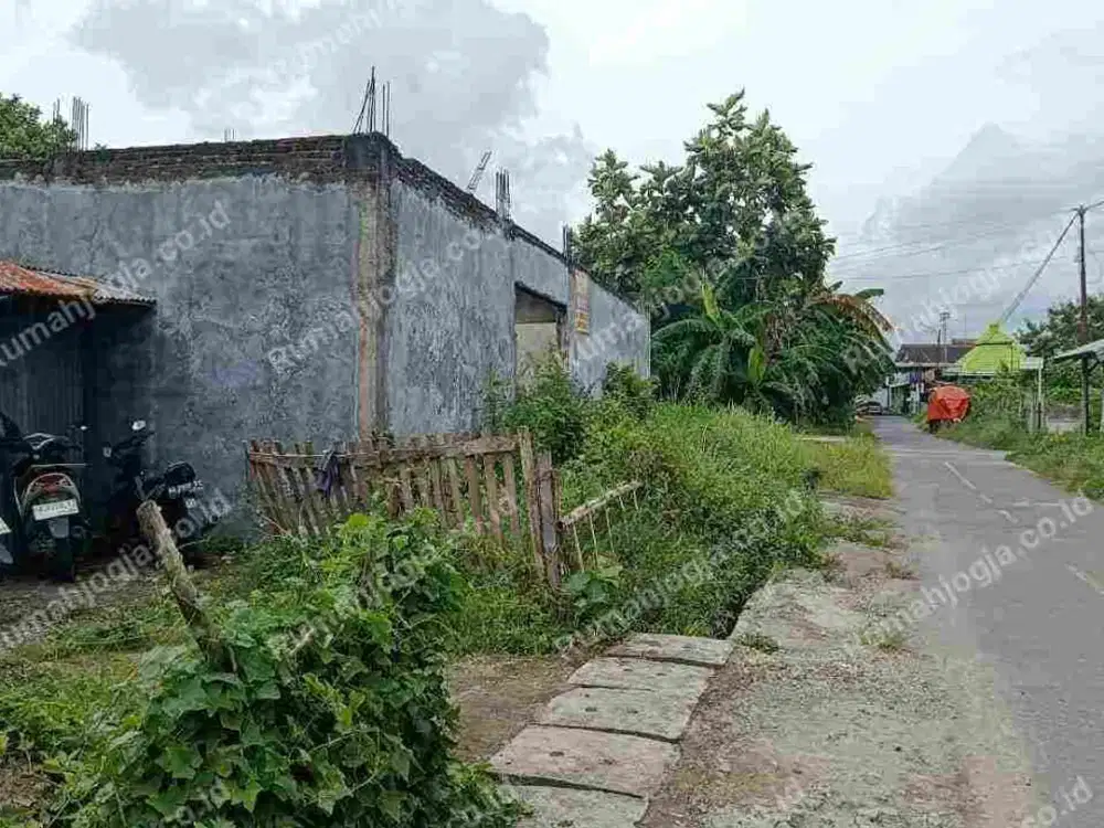 tanah dan bangunan pinggir jalan utama kragilan jambon nogotirto