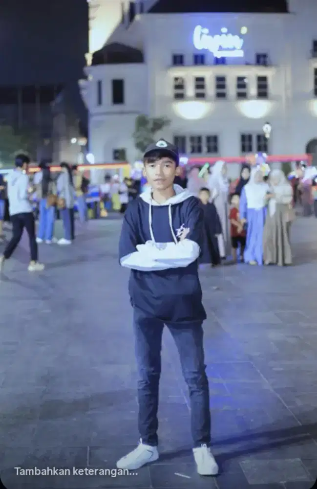 Mencari pekerjaan serabutan