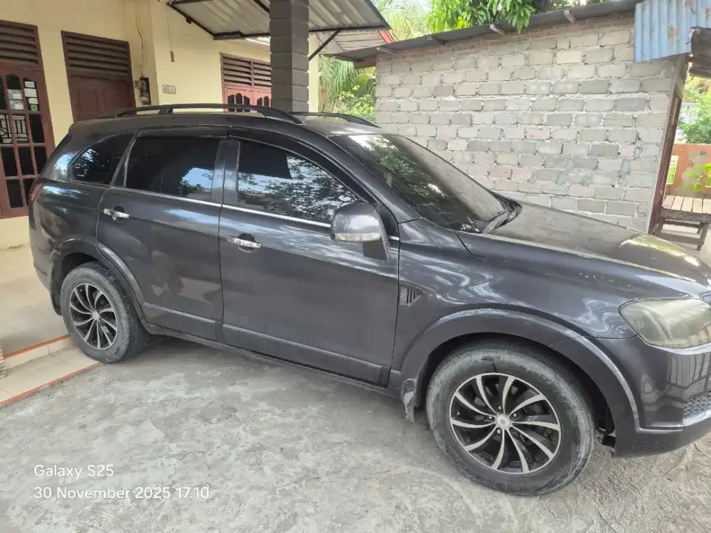 Di jual santai captiva diesel 2.0