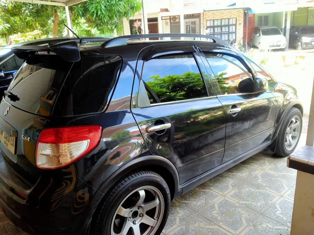 Dijual Cepat Suzuki SX4 2011,MobNas bisa keluar Batam.
