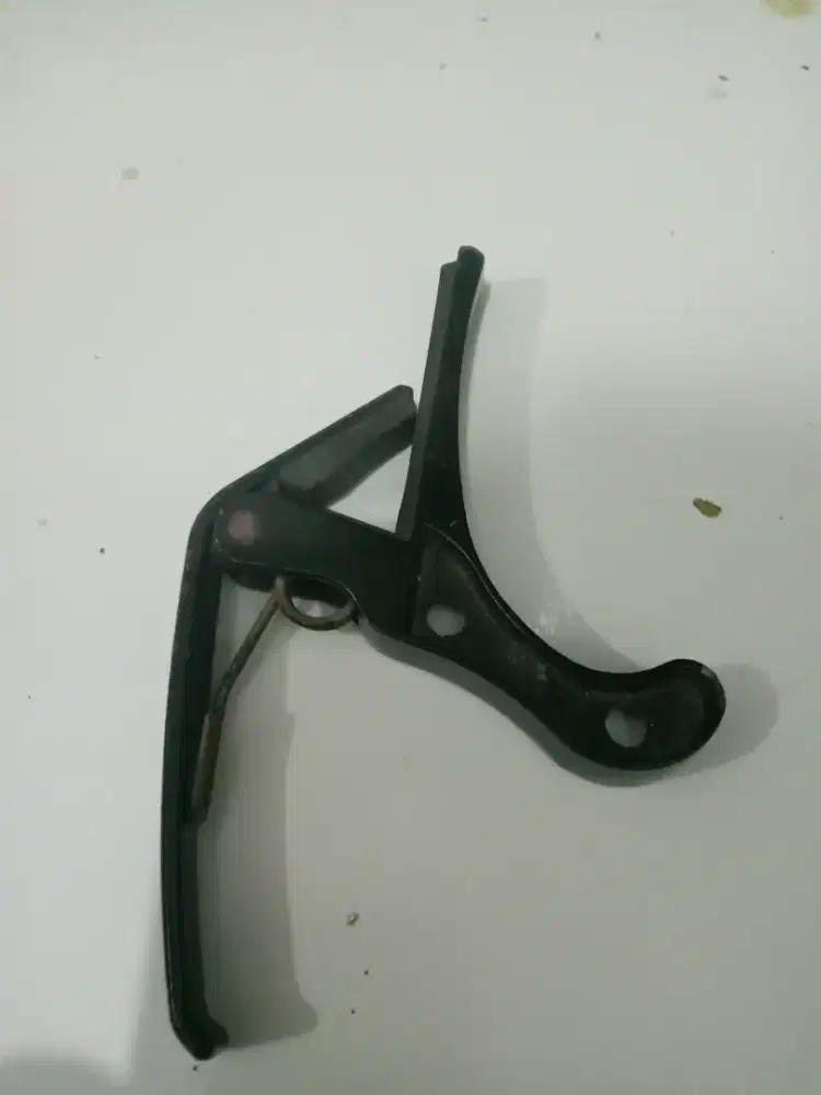 Capo Jepit Gitar