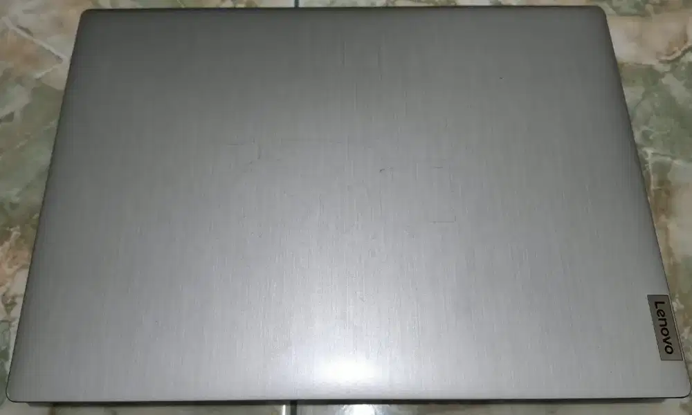 Lenovo Ideapad Slim 3 (8/256)