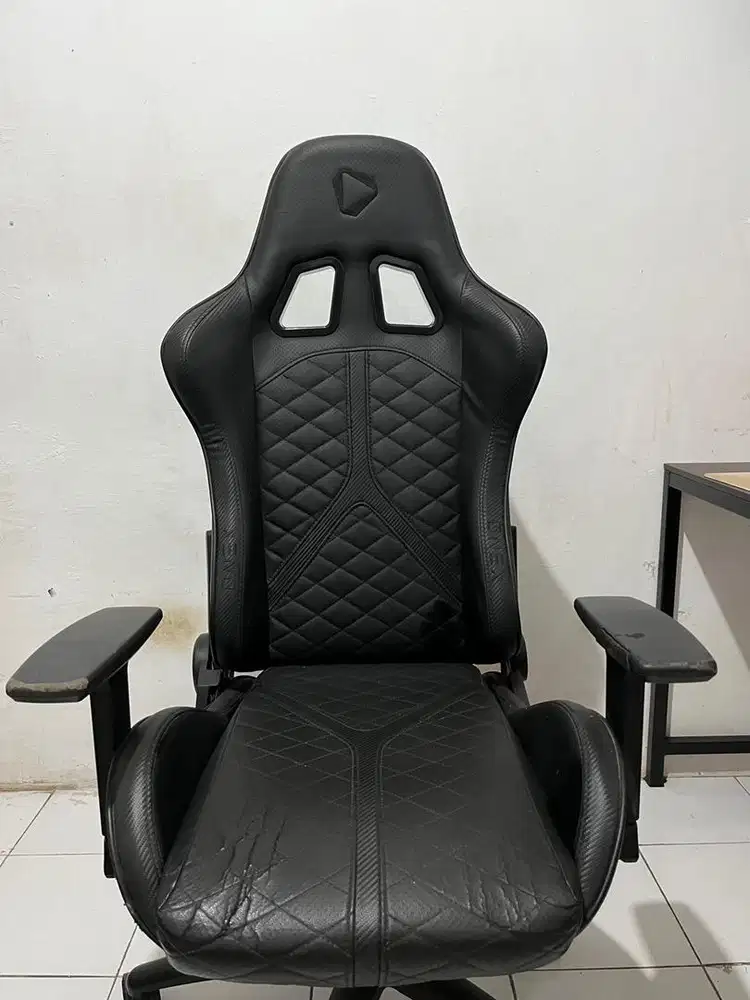Dijual Kursi Gaming ONEX GX6