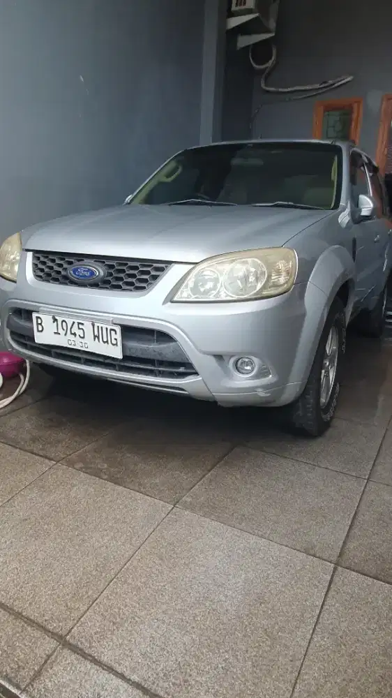 Ford Escape 2010 Bensin