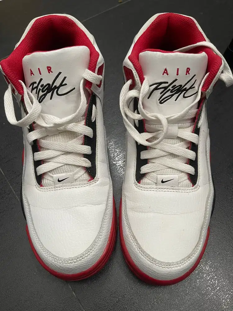 Nike air flight legacy
