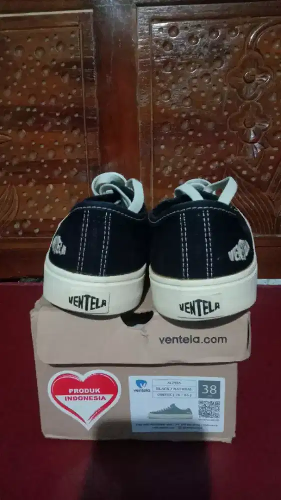 Sepatu Ventela ORI ukuran 38 Baru