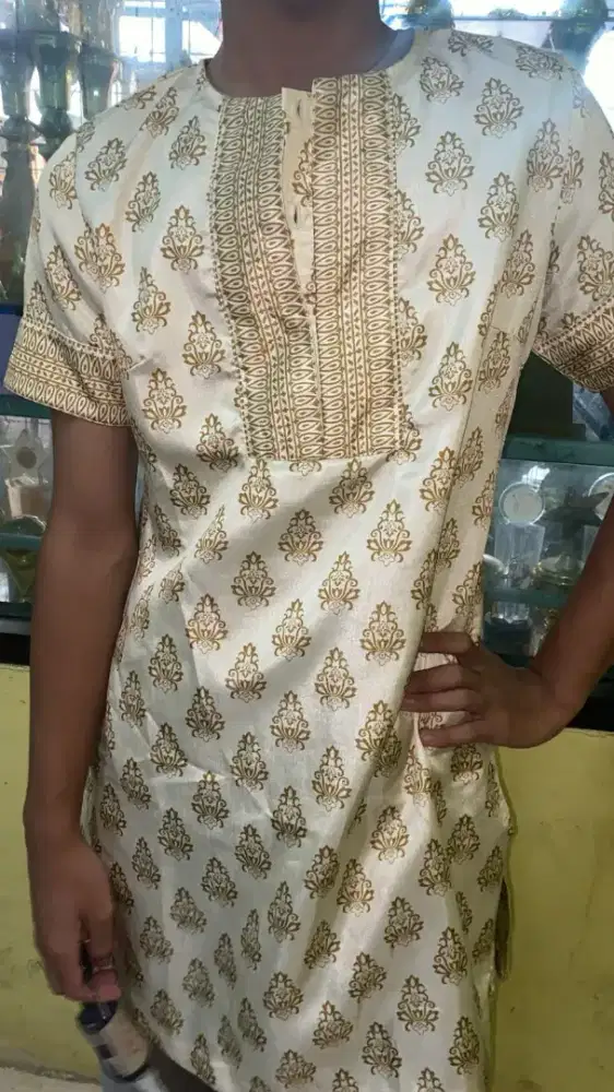 baju the executive gold