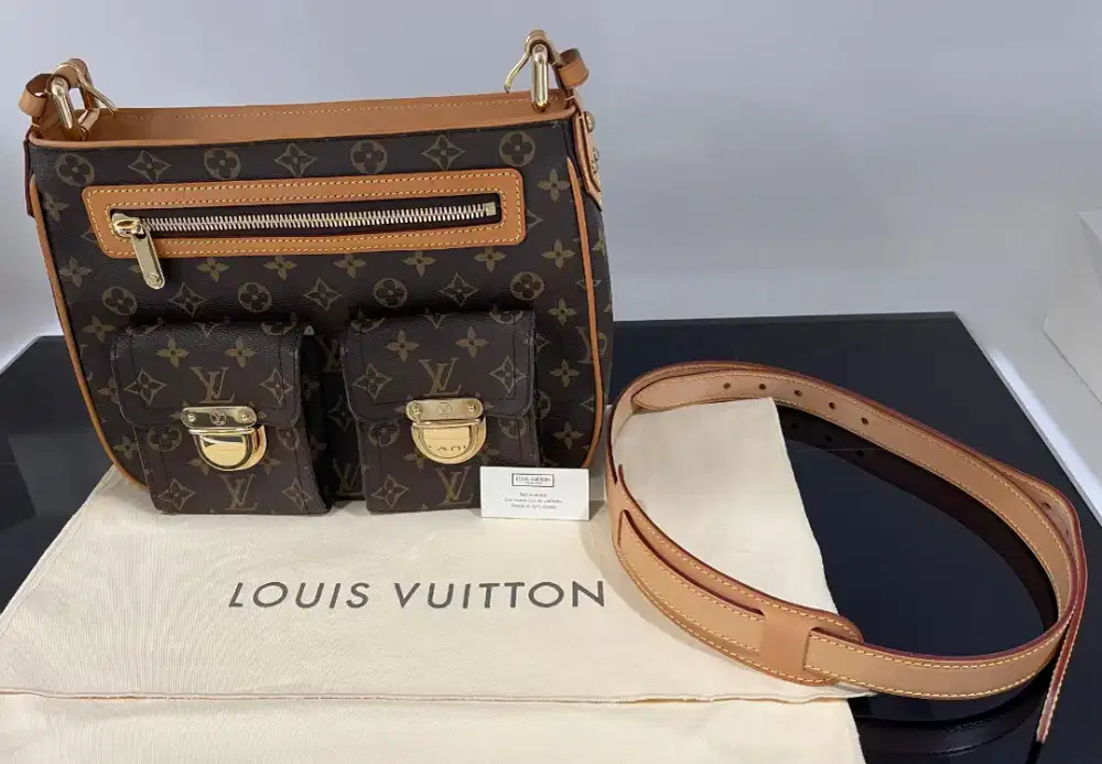 Louis Vuitton Shoulder Bag GM Brown Monogram