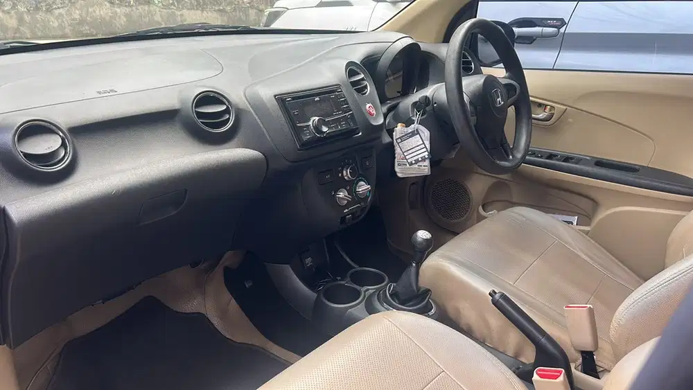 Honda Brio 2015 Bensin