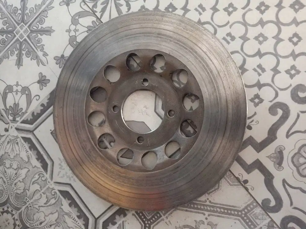 Piringan cakram RX 100