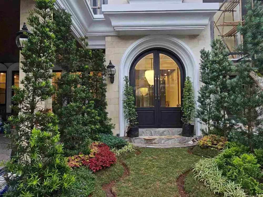 Rumah Cantik American Classic Full Furnished Mewah Harga Super  Worth it