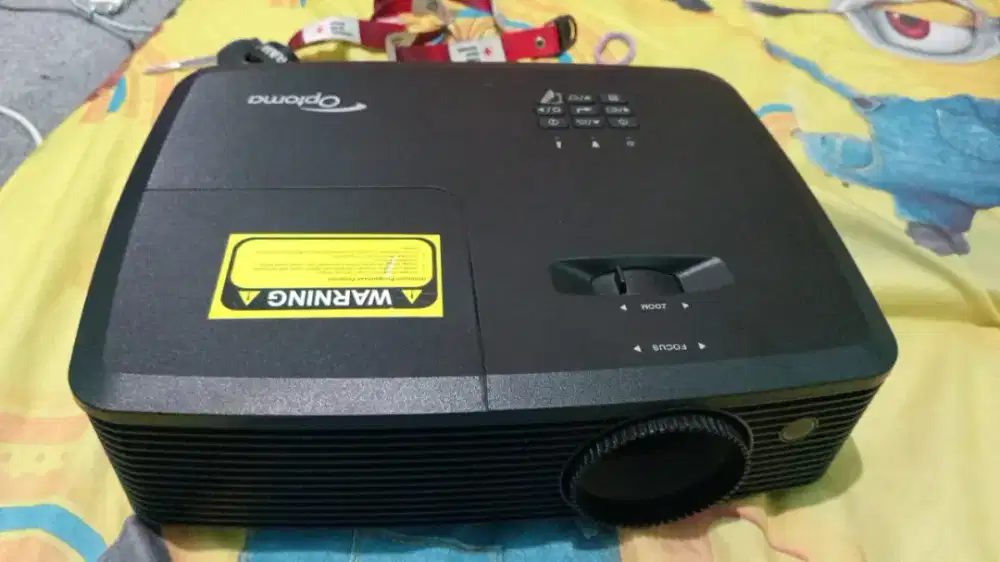 Proyektor merk OPTOMA type X1342 (second)