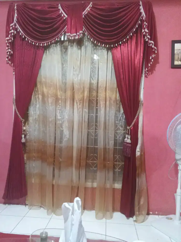 DIBUTUHKAN ART WANITA