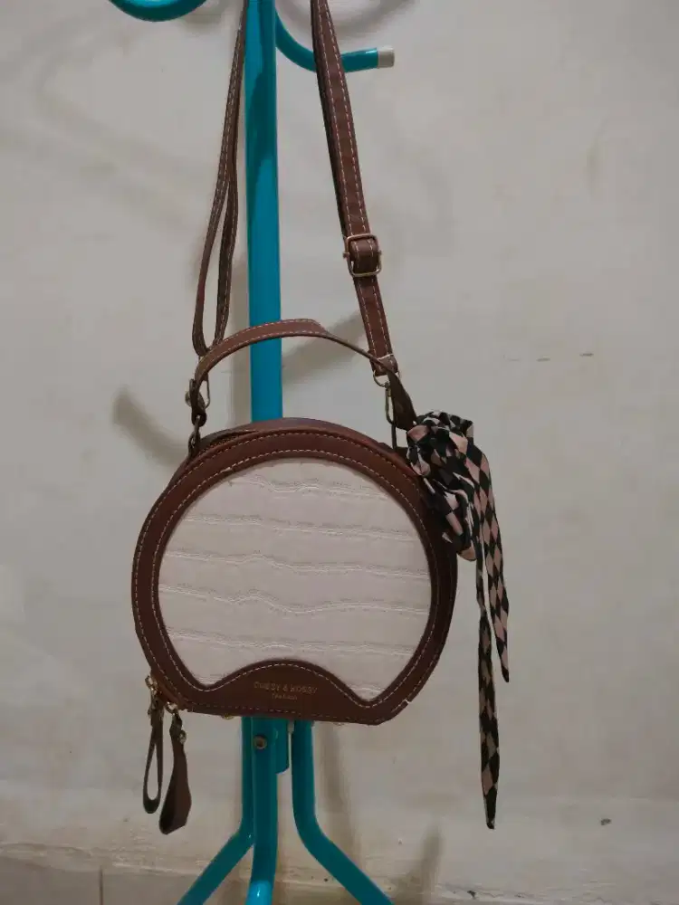 Free Tas Aruana Bag Tas Selempang