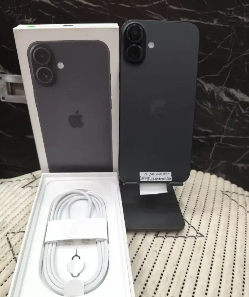 Second like new Iphone 256 black ibox