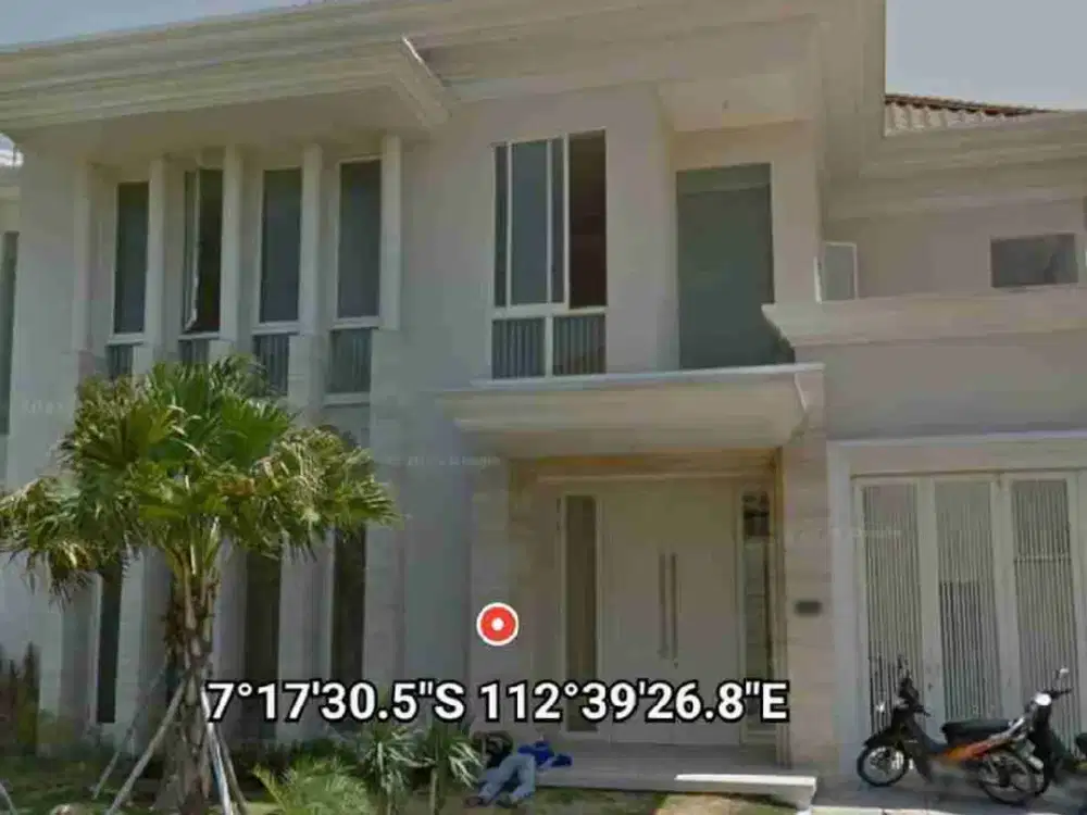 Dijual via lelang rumah PAKUWON INDAH CLUSTER LA RITZ WOOD SURABAYA barat