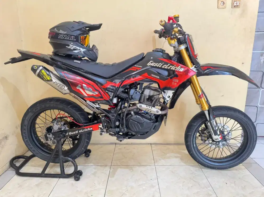 Honda CRF 2021 Black Extreme Like New