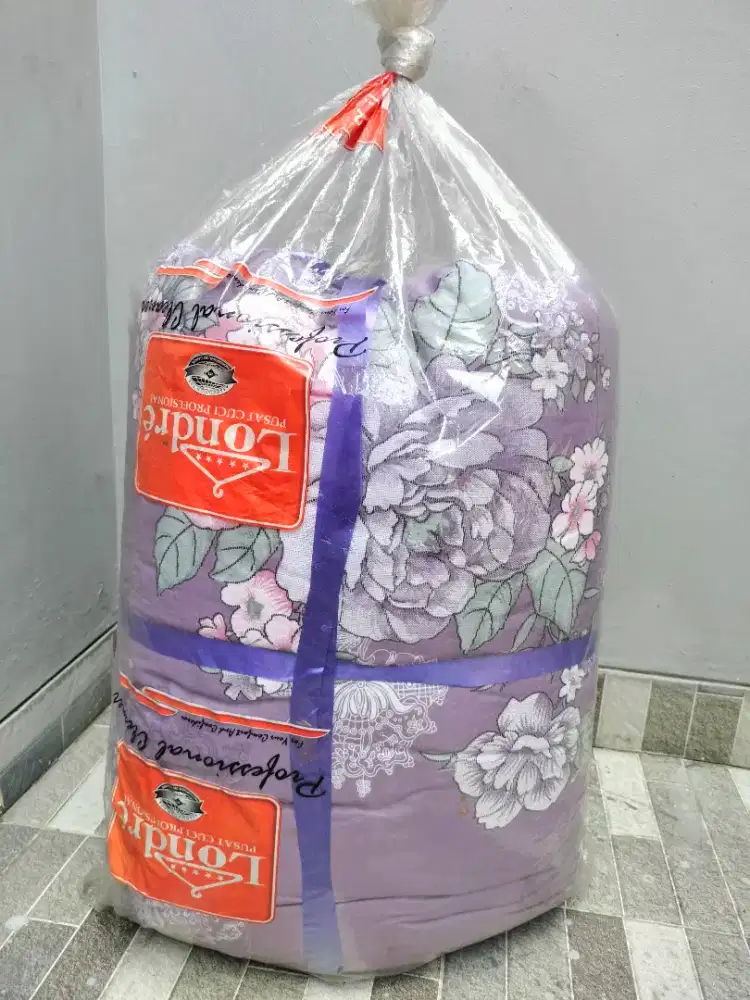 Jual Bedcover (bekas)