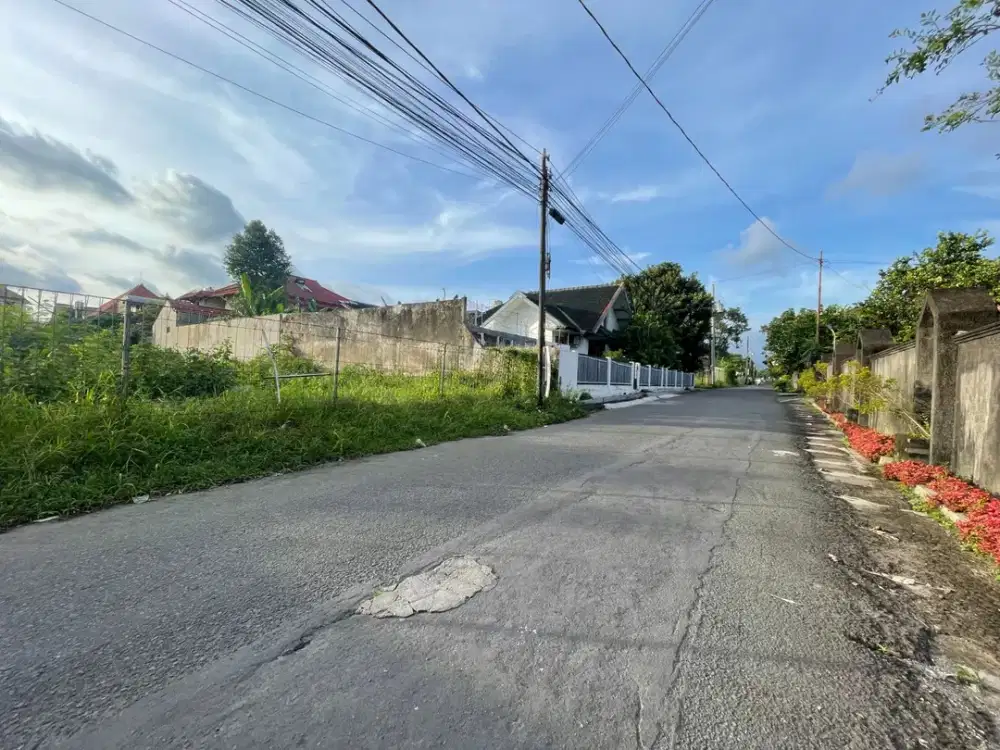 Dijual Tanah Cantik di Area Premium kaliurang jalan sulawesi utara UGM