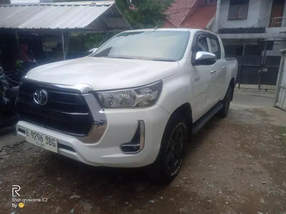 Toyota Hilux G Double cabin 4x4 Diesel 2023 Manual