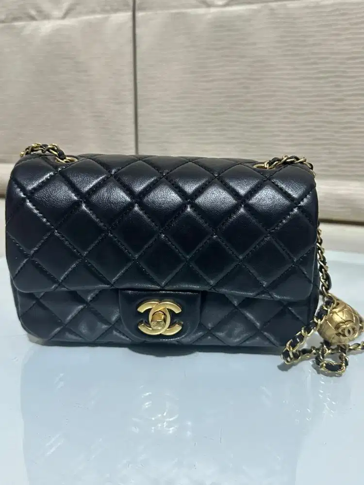 JUAL TAS CHANEL MINI BLACK GOLD (adjustable like ori)