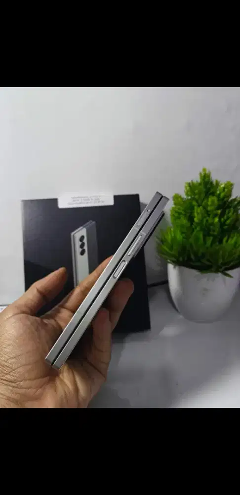 SAMSUNG Z FOLD 6 5G RAM 12/512GB ORIGINAL SEIN MULUS NOMINUS LIKE