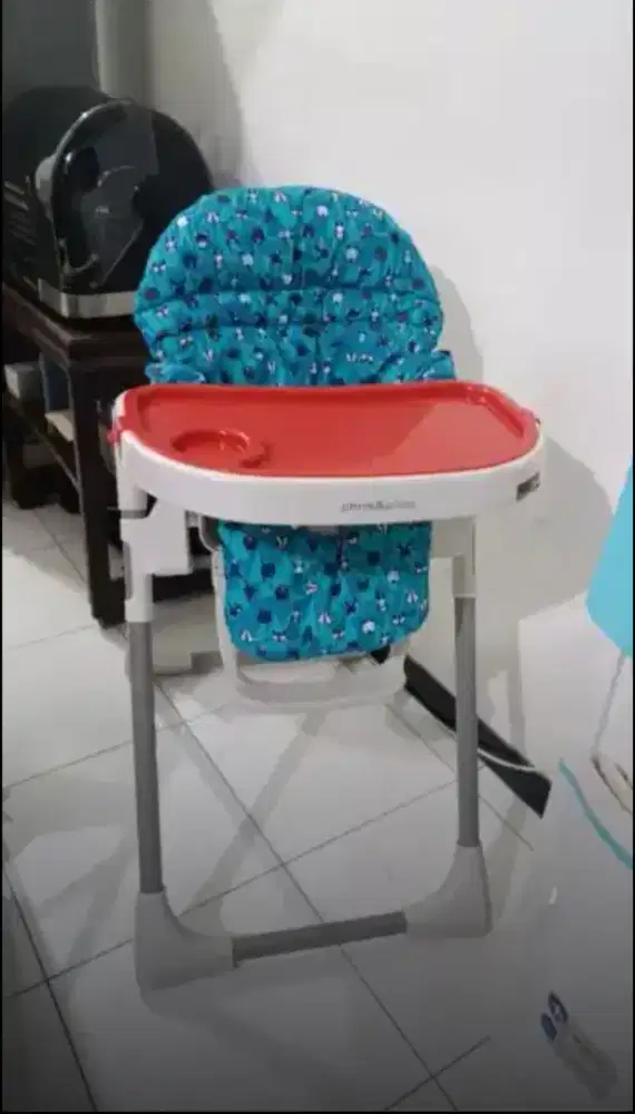 Highchair kursi makan bayi merek chris&olins