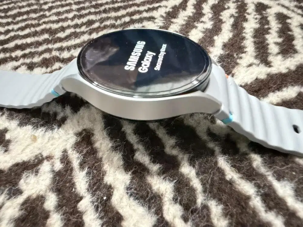 Jual smartwatch samsung galaxy watch 6 44mm mulus banget