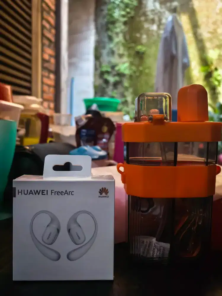 WTS New (BNIB) Huawei TWS FreeArc colour white