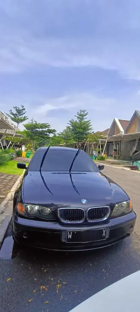 Di jual BMW 318i e46 2003