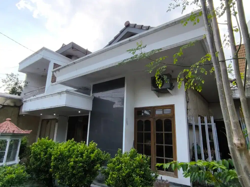 Jual Rumah Dharmahusada indah Surabaya
