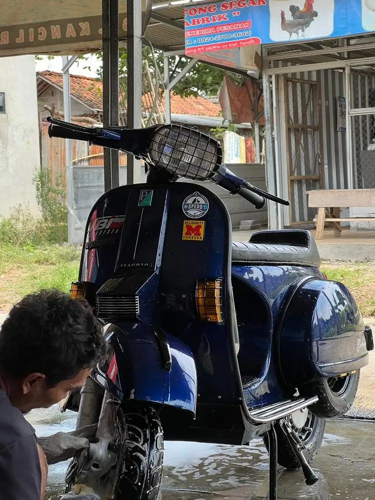Vespa Exclusive 2 Tahun 2002